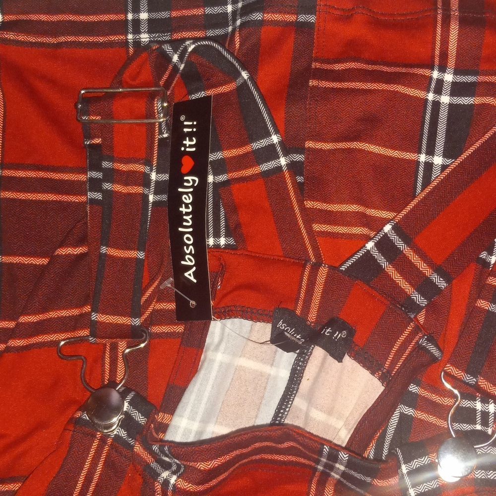 Dress - Picture 5 of 5